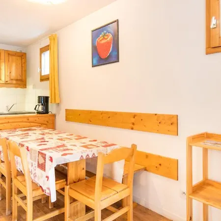 Apartment Vacanceole - Les Chalets Et Balcons De La Vanoise La Norma
