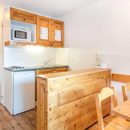 Apartment Vacanceole - Les Chalets Et Balcons De La Vanoise La Norma